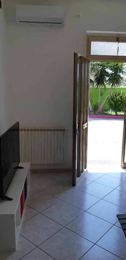 B&B Frontepista San Giovanni Teatino Bagian luar foto